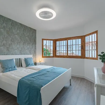 Sea View Bouganvillas With Terrace And Pool Costa Adeje (Tenerife)